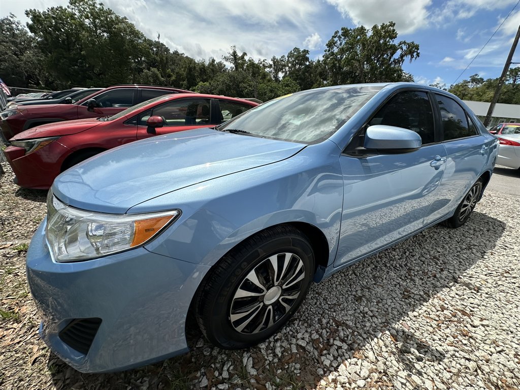 2014 Toyota Camry for sale in Gainesville FL 32609 by Veneauto Cars